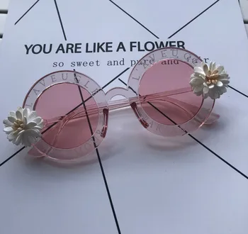Okrúhle Ružové Ženy slnečné Okuliare Farebné Kvetinové Letné Odtiene Lady Okuliare Malé Písmeno Pláži Slnečné Okuliare UV400 Ručné Gafas de, takže